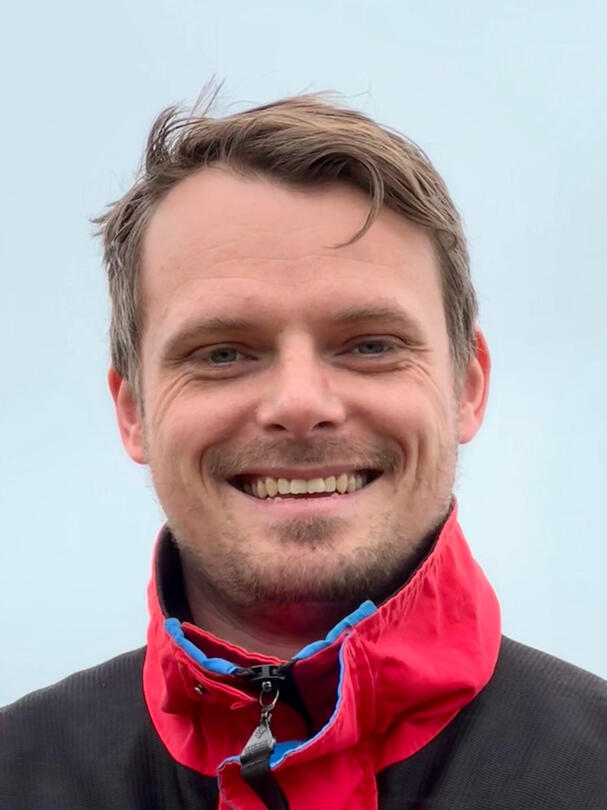 Tom Greenwoods is a Director, Mountain Leader, Counsellor and Bushcraft Instructor. He&#39;s best known for hitchhiking alone from Falmouth to Australia. With years of adventure experience with mental health work, he brings a unique perspective.